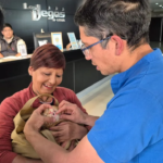 Final feliz: siete perros rescatados fueron adoptados en una jornada especial en Salta