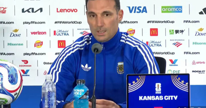 Scaloni elogió a Lautaro y Julián: «Han hecho más de lo que tienen que hacer»