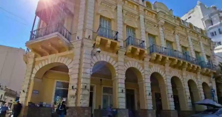El MAC renueva su propuesta con tres nuevas muestras de fotografía, instalaciones y arte textil
