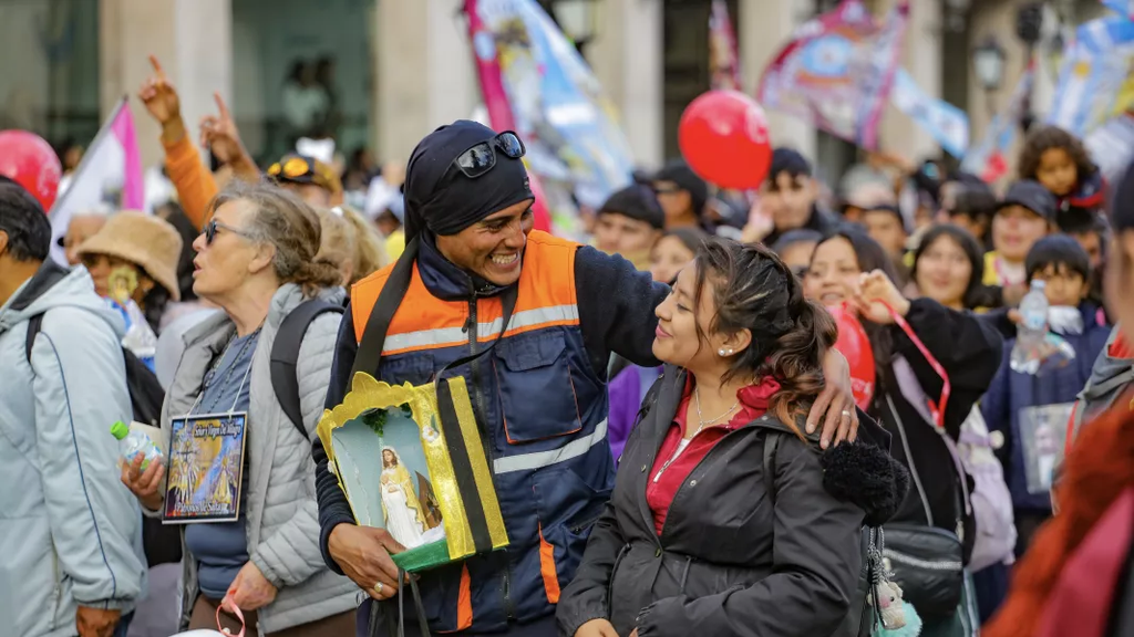 Una multitud, miles de peregrinos y turistas: así se vivió el Milagro en Salta