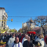 “Señor del Milagro, Tú eres nuestra paz”: el mensaje de Cargnello ante miles de fieles