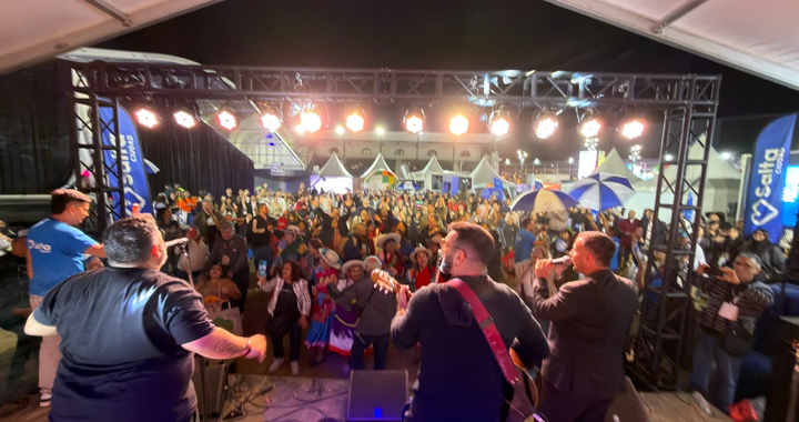 Guitarreros cerró la primera jornada de Salta en la Feria Internacional de Turismo