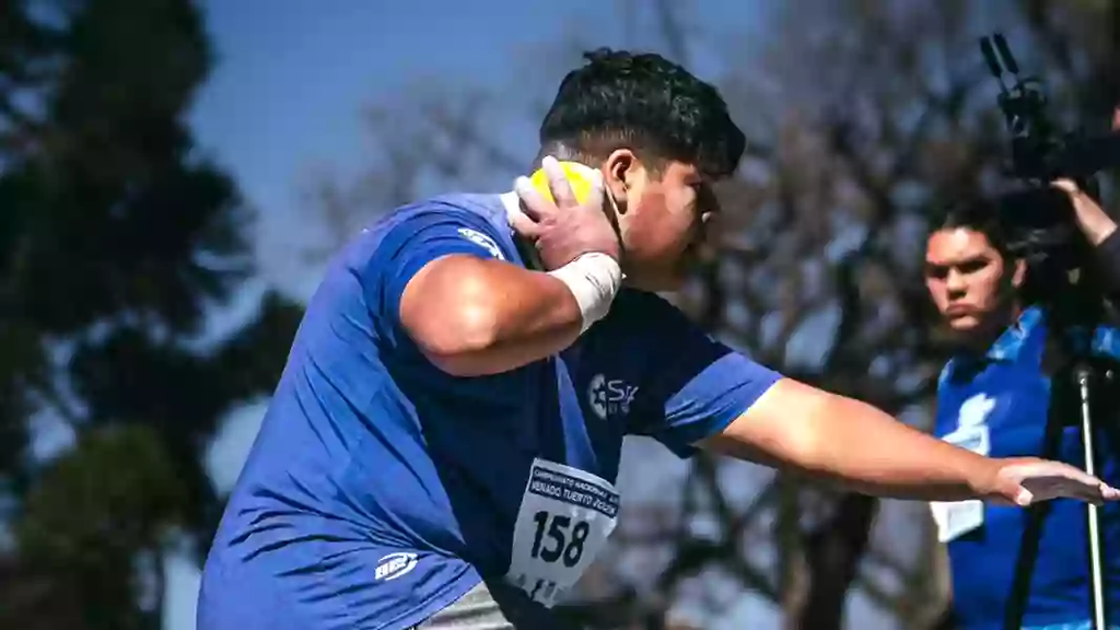 ¡Orgullo salteño! Enrique Guaymás se quedó con el oro en el Nacional U18 de Atletismo
