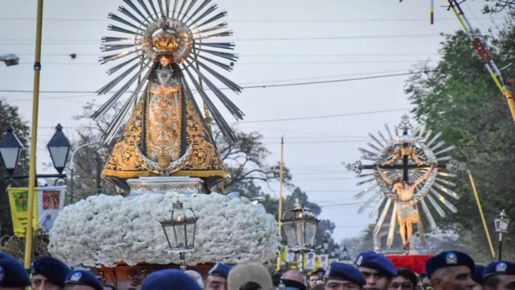 Procesión del Milagro: a qué hora comienza y cuál será el recorrido de las imágenes del Señor y la Virgen