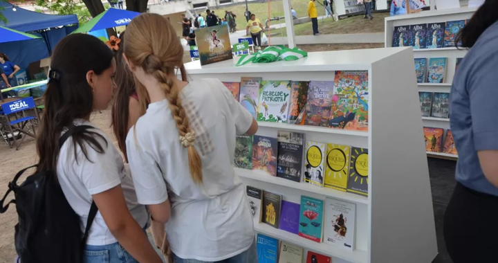 La Feria del Libro de Salta ofrece talleres, espectáculos y actividades gratuitas en la Usina Cultural